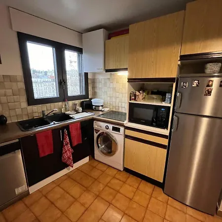 Spacious And Bright 2min From Paris Apartment *